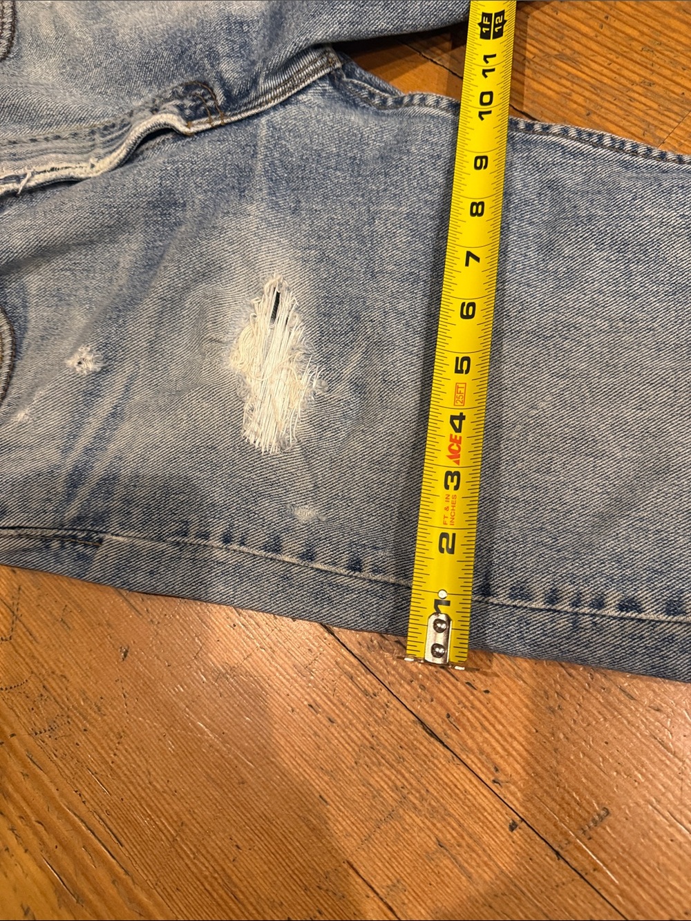 VINTAGE LEVI’S 505s - Picture 6 of 8